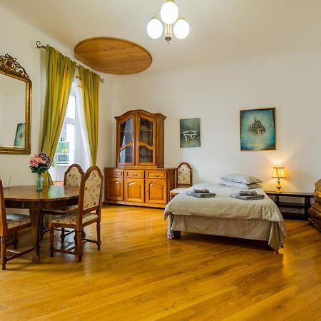 Kronhaus Brašov Exteriér fotografie