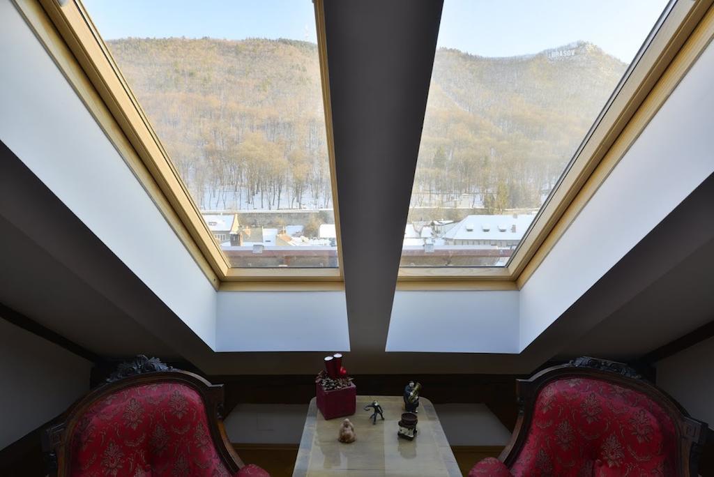 Kronhaus Brašov Pokoj fotografie